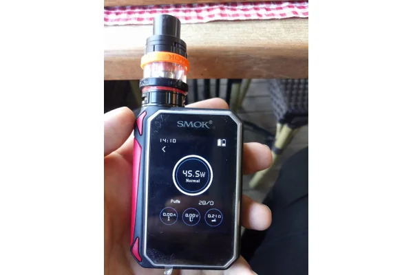 How to Carry an Electronic Cigarette?